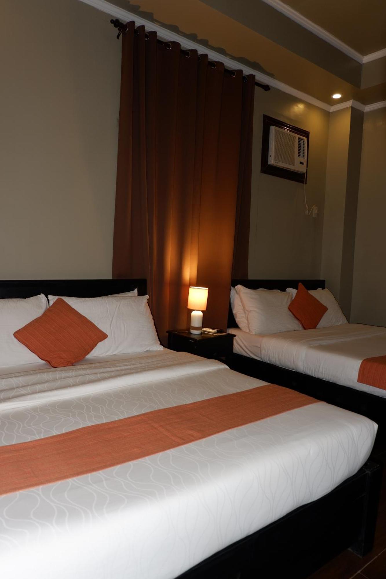 Vela Terraces Hotel Coron Exterior photo