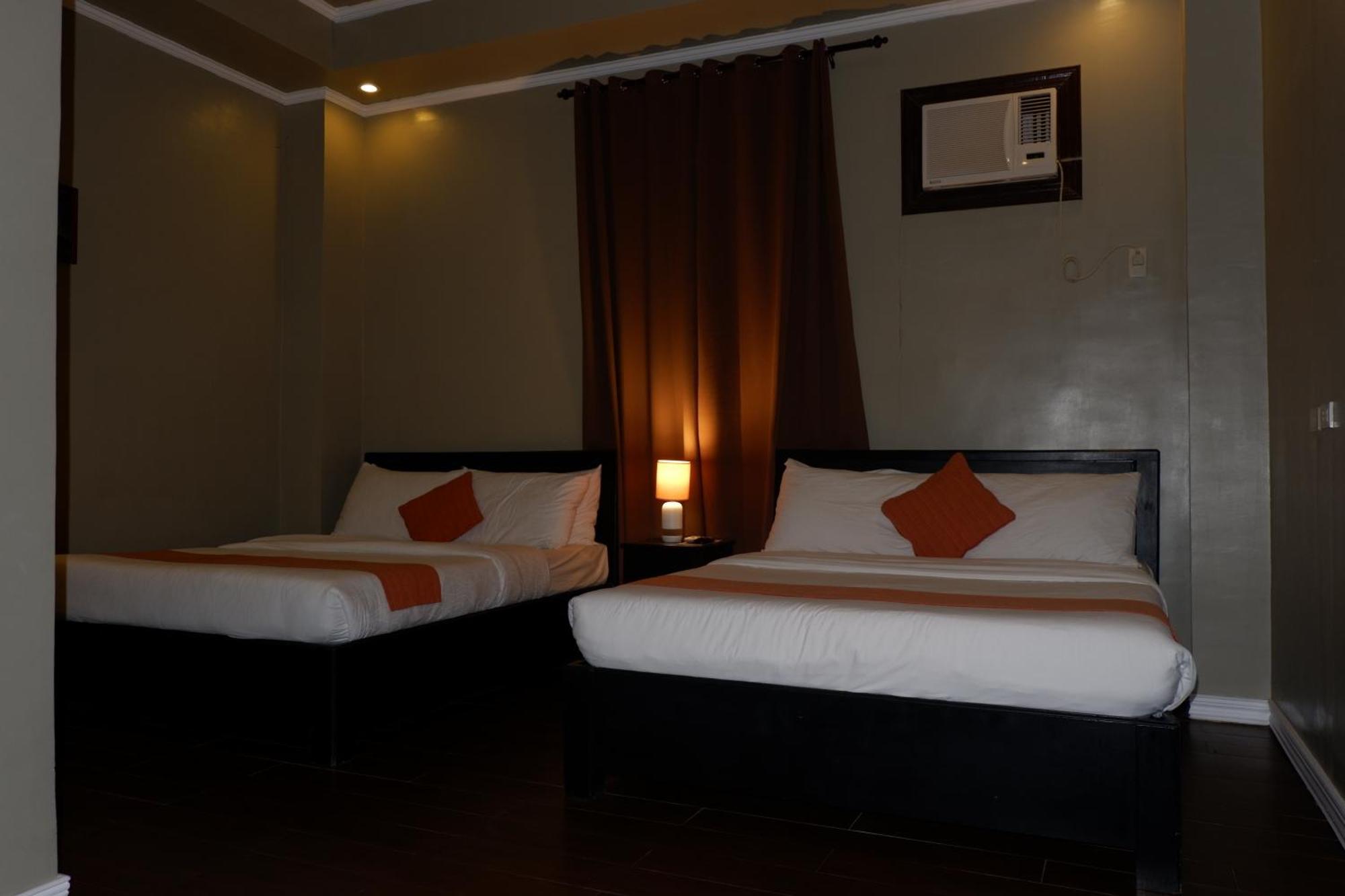 Vela Terraces Hotel Coron Exterior photo